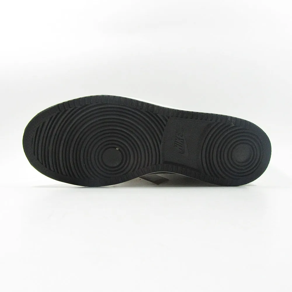 NIKE Back Board Ii