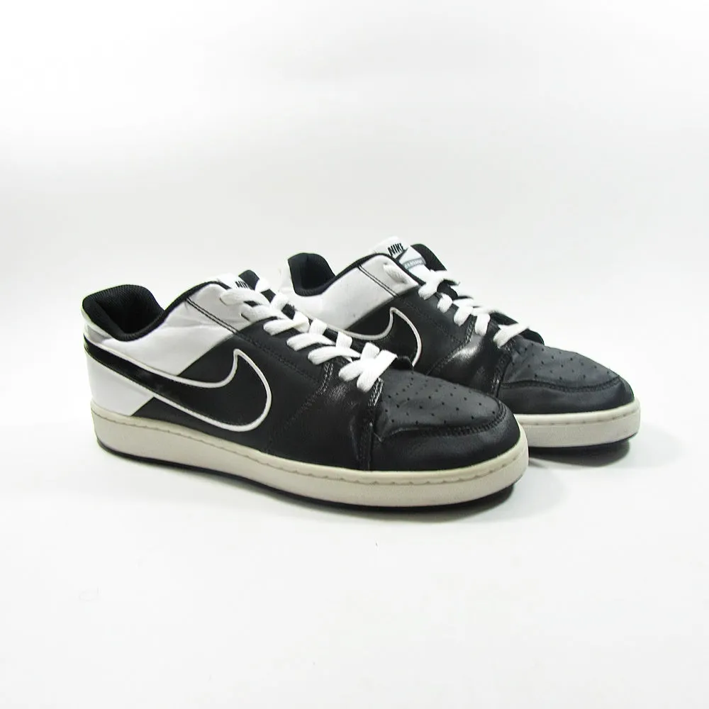 NIKE Back Board Ii
